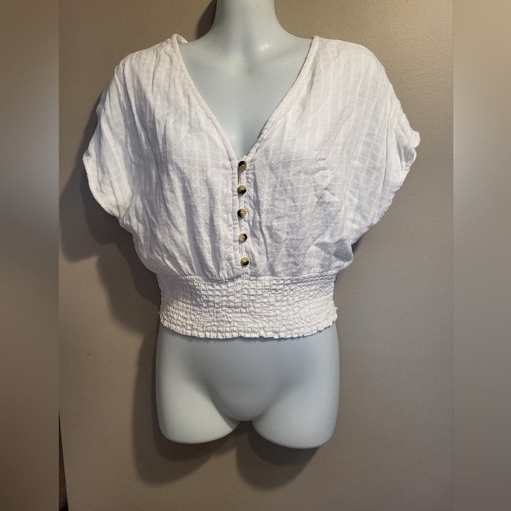 Japna White Cropped V-Neck Button Front Top